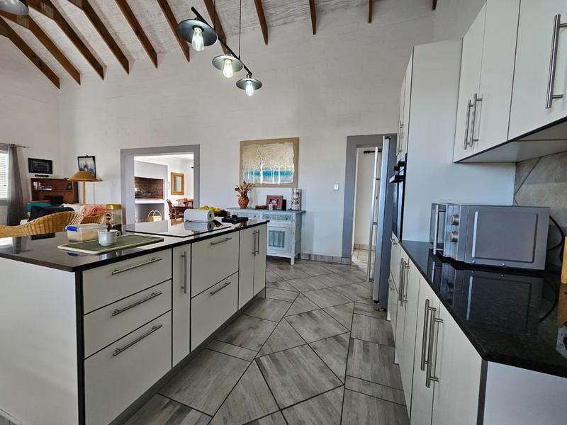 3 Bedroom Property for Sale in Lampiesbaai Western Cape